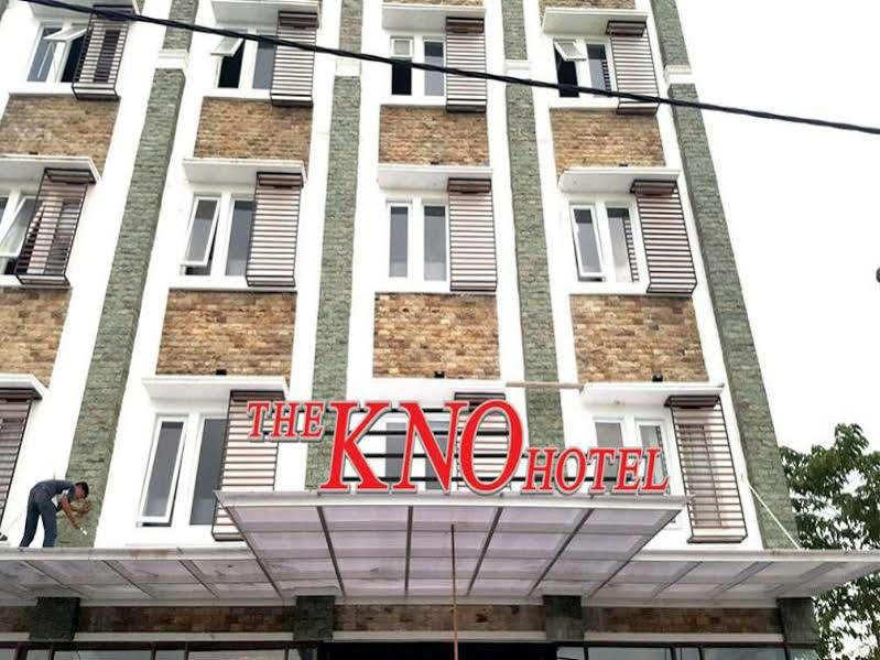 Crew Express Hotel Lubukpakam Exterior foto